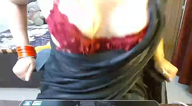 Snapshot of Priya_Joshi chatting on March 21, 2025, 9:12 pm Priya Joshi online show from March 21, 2025, 9:12 pm