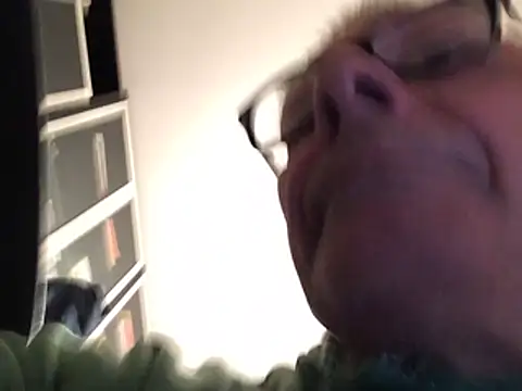 Snapshot of 4n4l1zz4m1 chatting on January 28, 2025, 10:23 pm 4n4l1zz4m1 online show from January 28, 2025, 10:23 pm