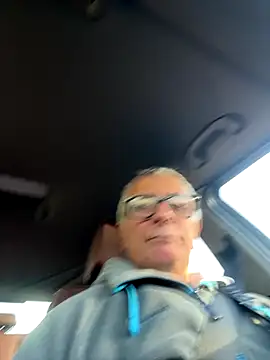 Snapshot of 4n4l1zz4m1 chatting on November 29, 2025, 2:20 pm 4n4l1zz4m1 online show from November 29, 2025, 2:20 pm