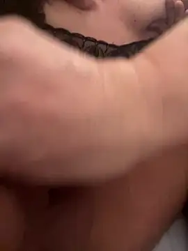 4n4l1zz4m1 online show from April 9, 2026, 1:38 pm