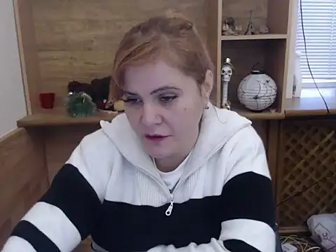 Snapshot of DaniellaKiss chatting on January 6, 2026, 8:29 am DaniellaKiss online show from January 6, 2026, 8:29 am