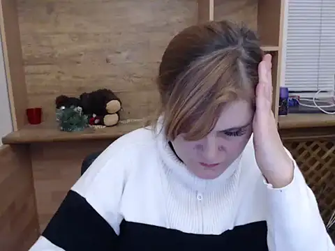 Snapshot of DaniellaKiss chatting on February 26, 2026, 5:34 pm DaniellaKiss online show from February 26, 2026, 5:34 pm