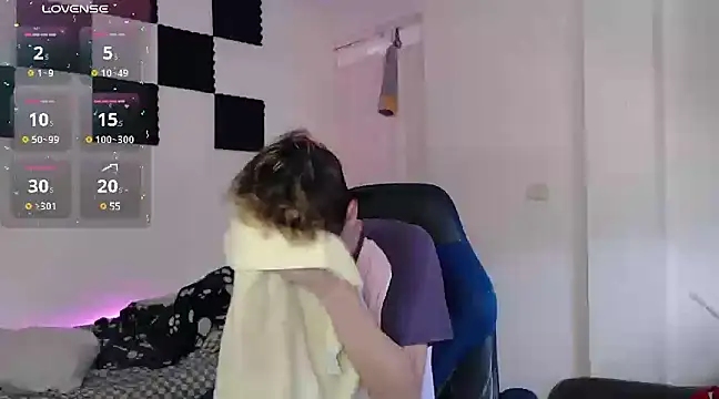 bryamado69 online show from February 5, 2025, 7:10 pm