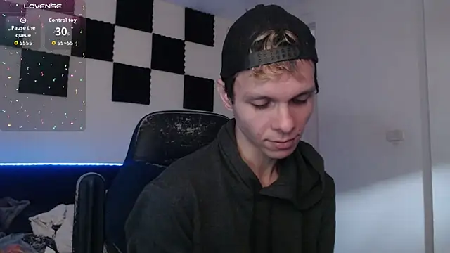 bryamado69 online show from October 11, 2025, 12:36 pm