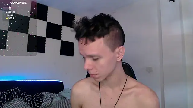 bryamado69 online show from October 29, 2025, 3:36 pm