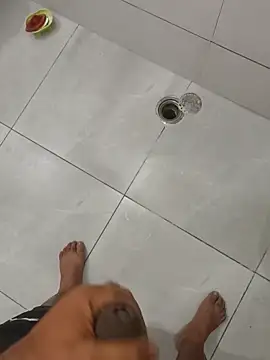 Snapshot of Gururonny07 chatting on October 31, 2025, 12:22 am Gururonny07 online show from October 31, 2025, 12:22 am