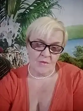 VioletSweet566 online show from January 16, 2025, 11:48 pm