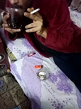 Snapshot of saraieevosarai chatting on January 13, 2026, 2:44 pm saraieevosarai online show from January 13, 2026, 2:44 pm