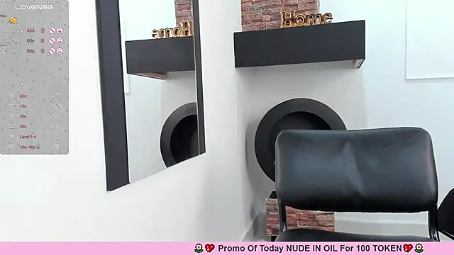 LenaRuiz  online show from February 1, 2025, 3:18 pm