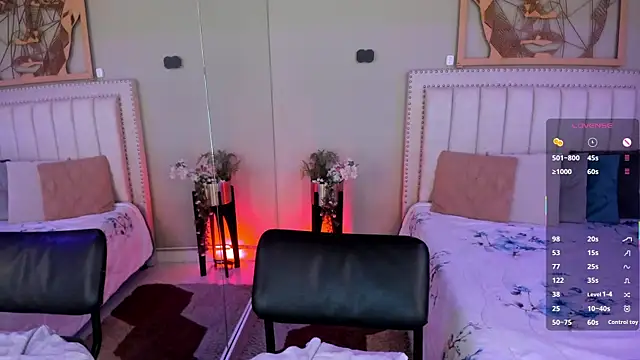 LenaRuiz  online show from May 26, 2026, 12:01 pm
