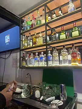 Snapshot of Miaa_coopeer chatting on December 26, 2024, 8:32 pm Miaa coopeer online show from December 26, 2024, 8:32 pm