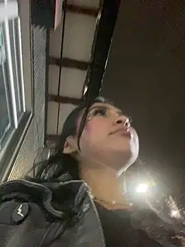 Snapshot of Miaa_coopeer chatting on March 14, 2025, 1:37 am Miaa coopeer online show from March 14, 2025, 1:37 am