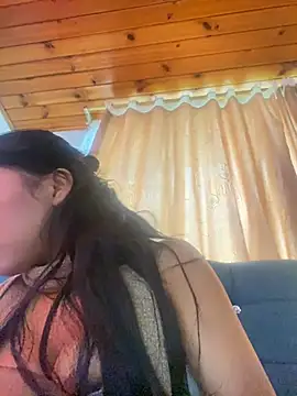 Snapshot of Miaa_coopeer chatting on March 20, 2025, 12:53 pm Miaa coopeer online show from March 20, 2025, 12:53 pm