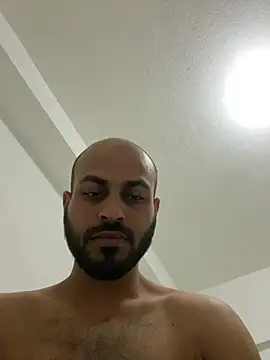 islandvybee55 online show from December 30, 2024, 1:37 am