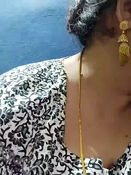 tamilthanushri online show from March 2, 2025, 4:17 am