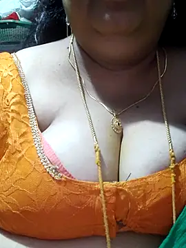 tamilthanushri online show from October 3, 2025, 8:00 am