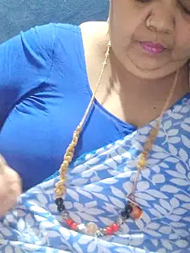 Snapshot of tamilthanushri chatting on April 23, 2026, 7:20 am tamilthanushri online show from April 23, 2026, 7:20 am