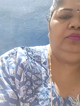 Snapshot of tamilthanushri chatting on May 18, 2026, 8:09 am tamilthanushri online show from May 18, 2026, 8:09 am