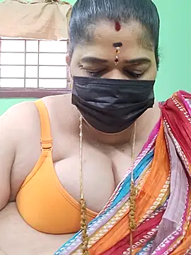 Snapshot of tamilthanushri chatting on July 24, 2026, 6:55 am tamilthanushri online show from July 24, 2026, 6:55 am