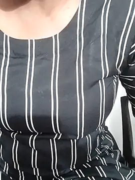 Snapshot of Jasikatamil chatting on December 22, 2025, 9:50 am Jasikatamil online show from December 22, 2025, 9:50 am