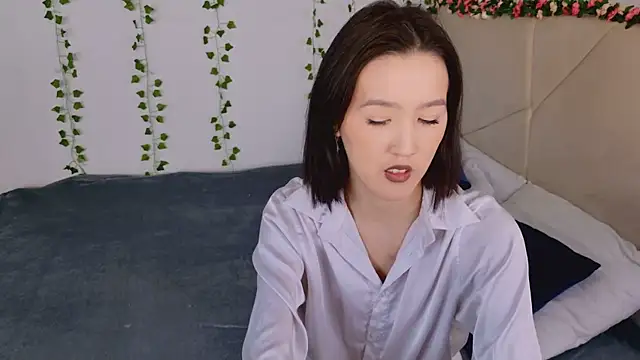 Snapshot of CarrieAmber chatting on January 11, 2026, 2:22 pm CarrieAmber online show from January 11, 2026, 2:22 pm