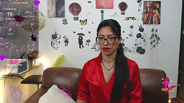 FernandaEloisa online show from February 22, 2025, 4:51 pm