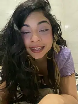 Snapshot of mysteriousgirl20 chatting on February 9, 2026, 2:54 pm mysteriousgirl20 online show from February 9, 2026, 2:54 pm