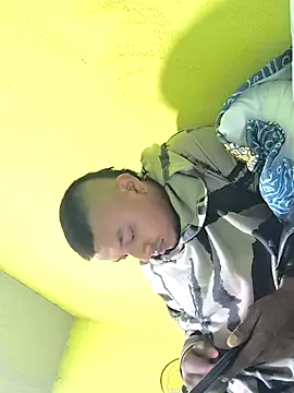 Snapshot of Piecito chatting on March 3, 2026, 2:39 am Piecito online show from March 3, 2026, 2:39 am