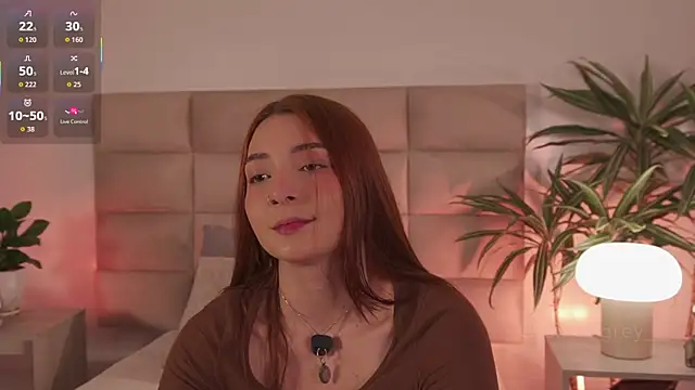 lexiee grey  online show from February 19, 2026, 12:12 pm