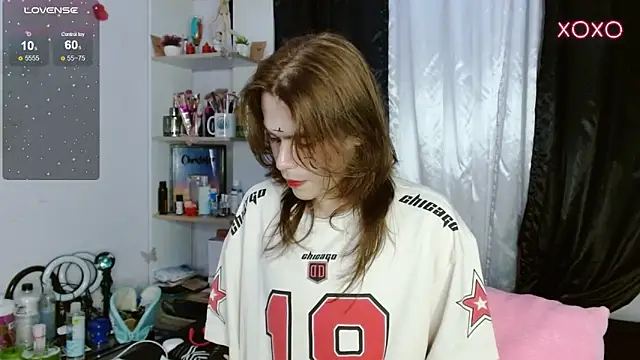 Snapshot of shun_sun chatting on December 16, 2024, 2:36 am shun sun online show from December 16, 2024, 2:36 am