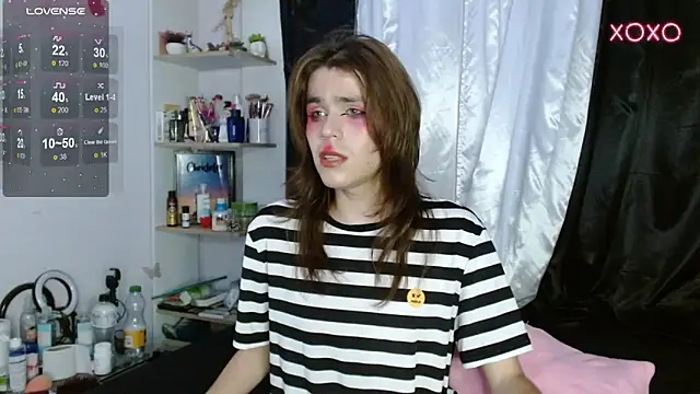 Snapshot of shun_sun chatting on February 23, 2025, 1:57 am shun sun online show from February 23, 2025, 1:57 am