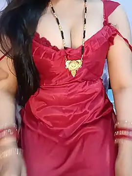 Sweetyi online show from May 15, 2026, 3:24 am