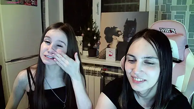 Snapshot of BlackHe4rts_ chatting on January 9, 2025, 11:45 pm BlackHe4rts  online show from January 9, 2025, 11:45 pm