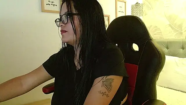 violletha online show from January 30, 2025, 3:40 pm