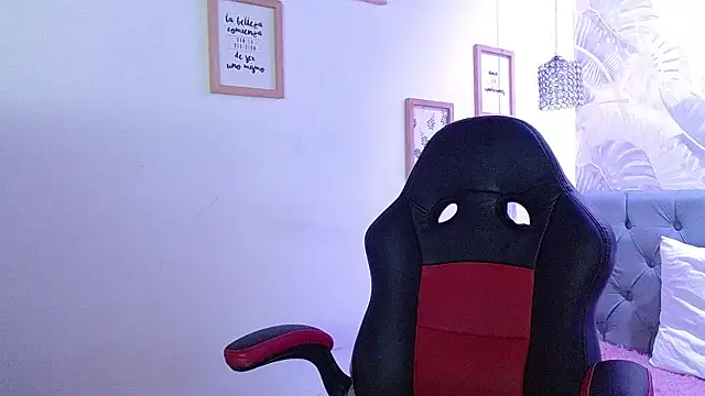 violletha online show from February 6, 2025, 3:20 pm