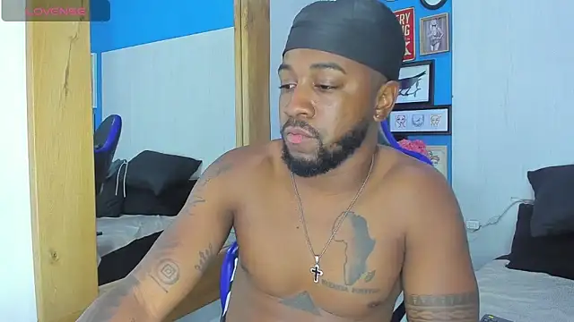 Snapshot of Drake_Nassir4 chatting on October 29, 2025, 3:58 pm Drake Nassir4 online show from October 29, 2025, 3:58 pm