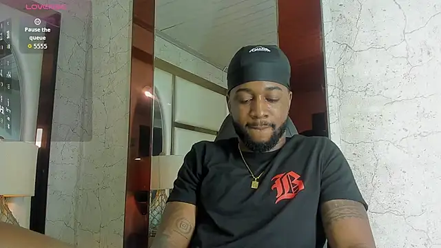 Snapshot of Drake_Nassir4 chatting on November 27, 2025, 2:19 pm Drake Nassir4 online show from November 27, 2025, 2:19 pm