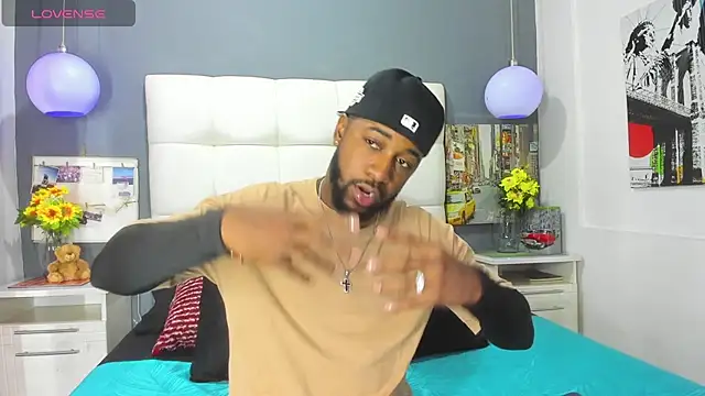 Snapshot of Drake_Nassir4 chatting on January 8, 2026, 8:55 pm Drake Nassir4 online show from January 8, 2026, 8:55 pm