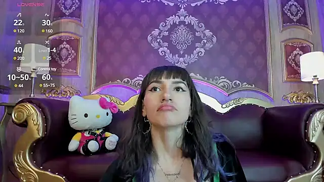 ElectraRaptiis online show from February 12, 2025, 8:50 pm