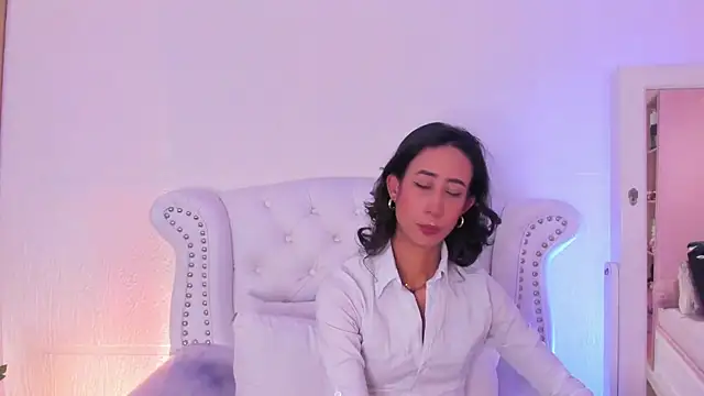 Snapshot of GabyPetit chatting on March 30, 2026, 7:48 pm GabyPetit online show from March 30, 2026, 7:48 pm