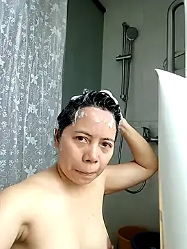 doggiepossession online show from March 13, 2025, 3:33 am