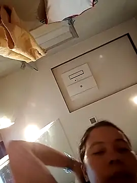 doggiepossession online show from September 15, 2025, 5:07 am