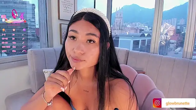 Snapshot of Megan_Lim chatting on February 20, 2025, 1:19 pm Megan Lim online show from February 20, 2025, 1:19 pm