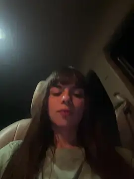 Snapshot of VioletaSubmissive chatting on December 22, 2024, 11:52 pm VioletaSubmissive online show from December 22, 2024, 11:52 pm