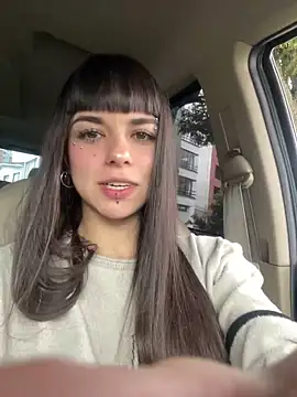 Snapshot of VioletaSubmissive chatting on December 29, 2024, 8:58 pm VioletaSubmissive online show from December 29, 2024, 8:58 pm