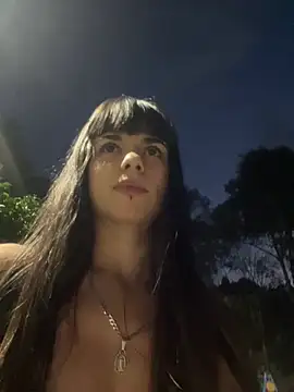 Snapshot of VioletaSubmissive chatting on January 28, 2025, 11:39 pm VioletaSubmissive online show from January 28, 2025, 11:39 pm