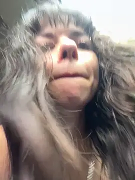 Snapshot of VioletaSubmissive chatting on March 6, 2026, 6:37 pm VioletaSubmissive online show from March 6, 2026, 6:37 pm