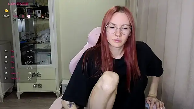 littlevildevil online show from October 26, 2025, 10:43 am