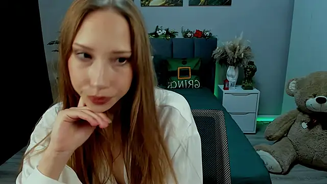 Snapshot of AlexaHarmon chatting on January 11, 2025, 2:04 pm AlexaHarmon online show from January 11, 2025, 2:04 pm