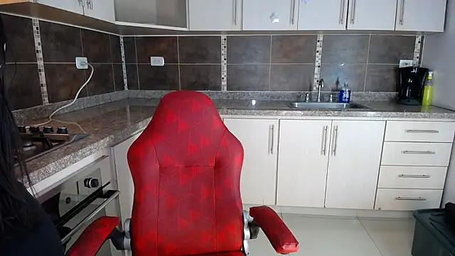 anna alvarez online show from February 17, 2026, 11:50 am